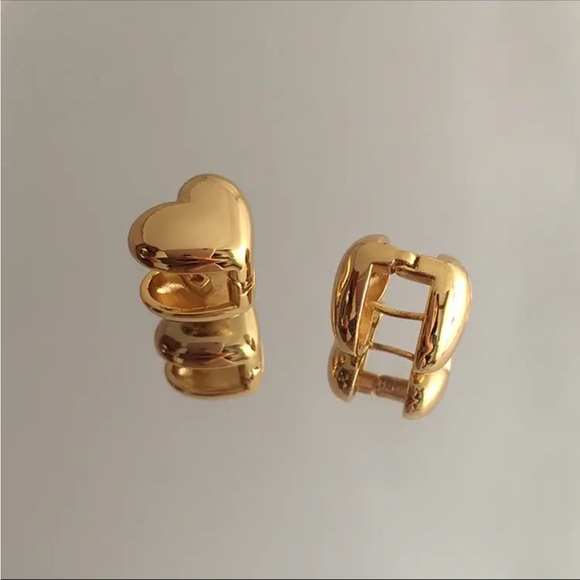 Romantic Three-Dimensional Double Gold Colour Heart Earrings - Picture 5 of 6